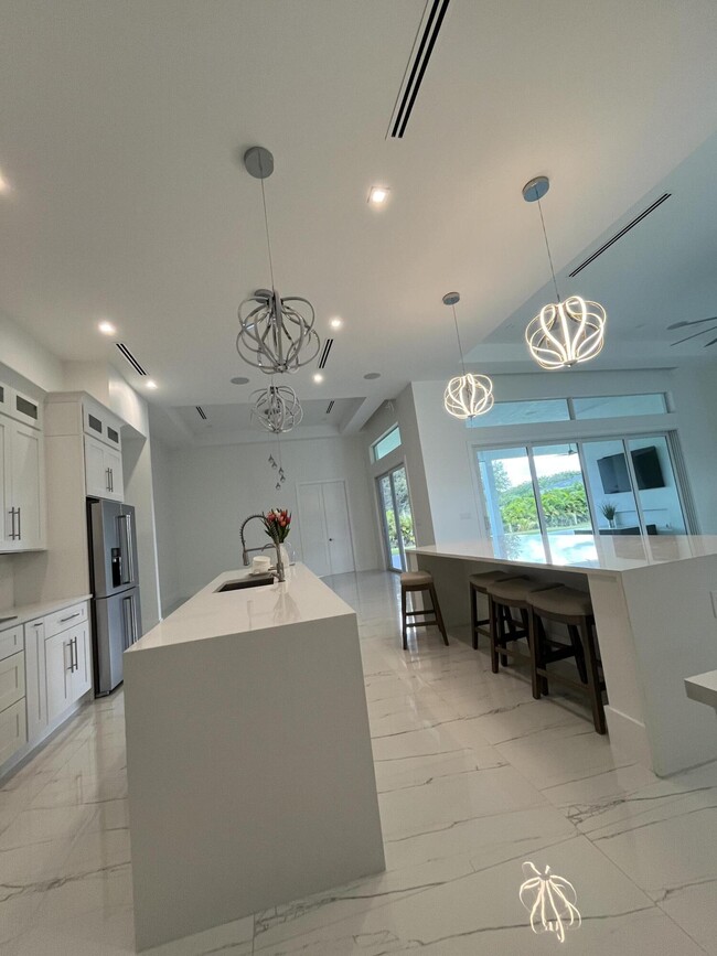 Building Photo - 17431 69th St N