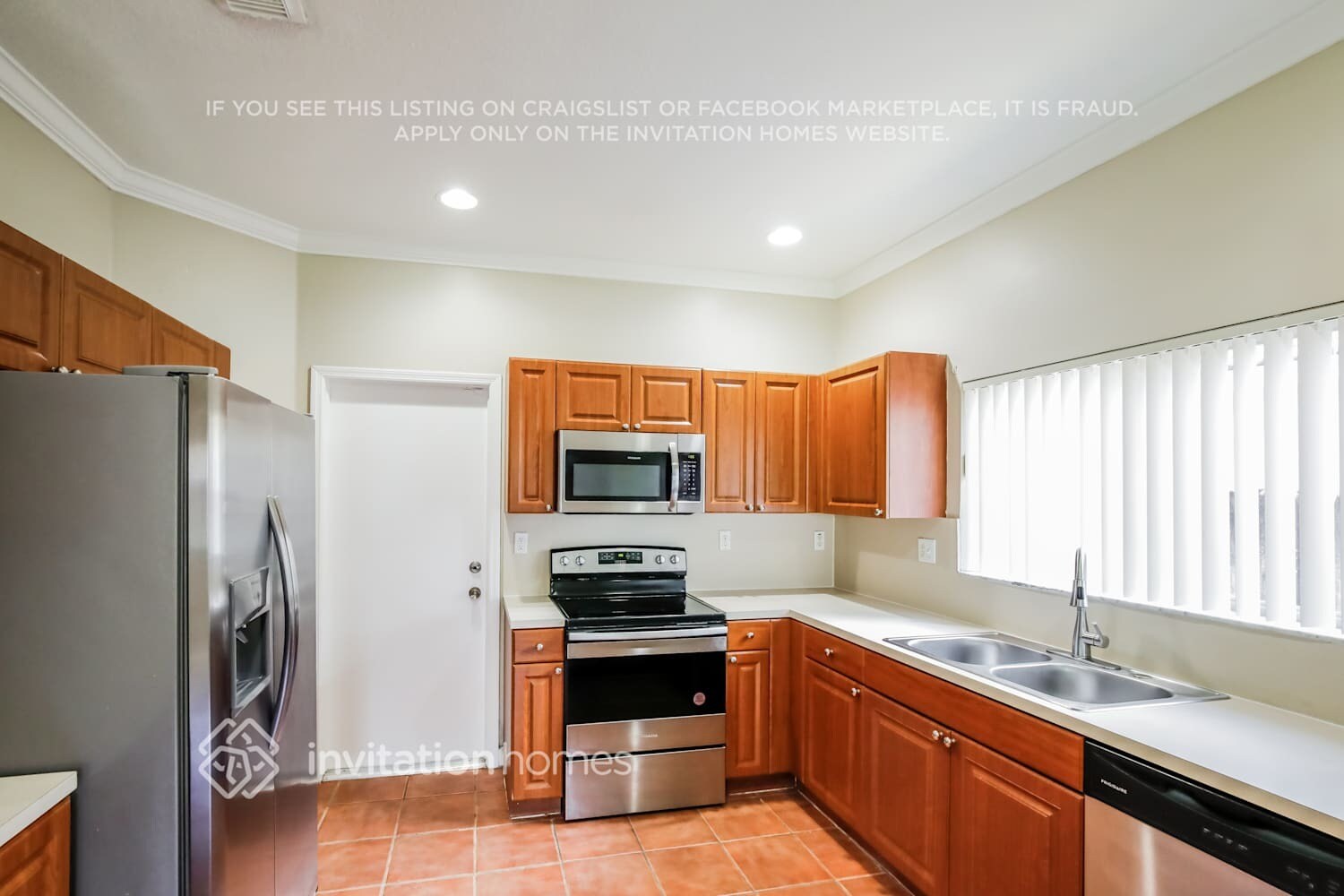 Building Photo - 13137 SW 143rd Terrace