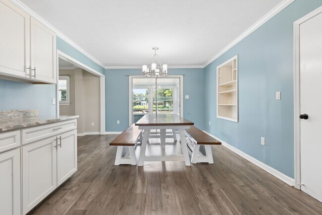 Building Photo - 29 Adriatic Ave