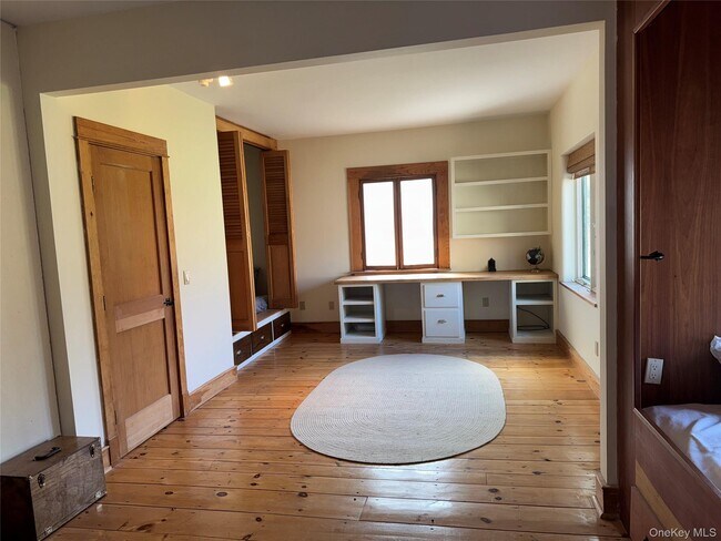 Building Photo - 22 Knight Rd