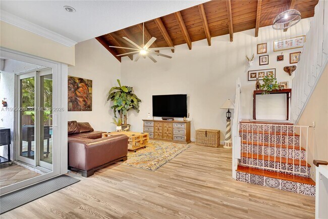 Building Photo - 1610 W Sandpiper Cir