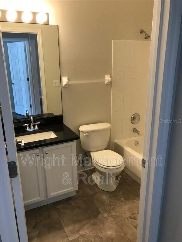Building Photo - 1414 Loretto Cir