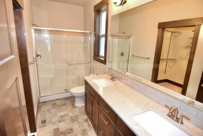 Building Photo - 7763 N Hibiscus Ln