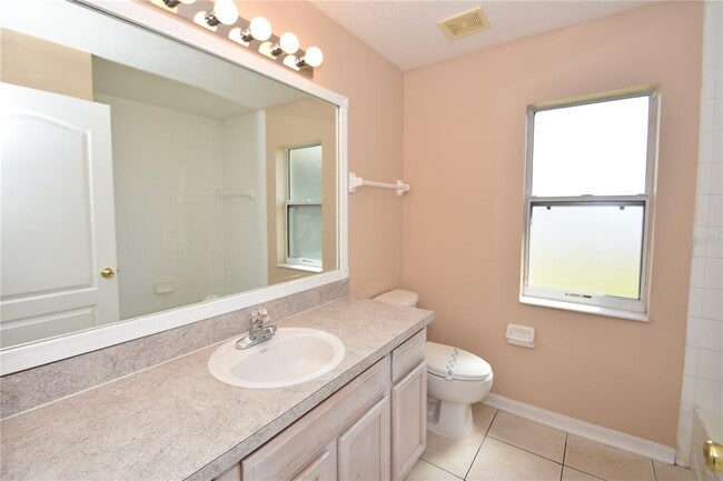 Building Photo - 13 Sergeant Ct