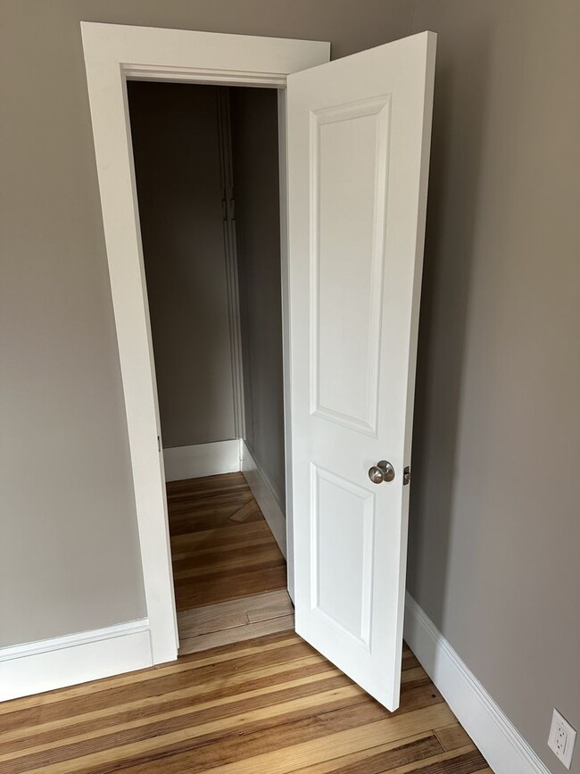 Building Photo - 145-147 Pearl Street