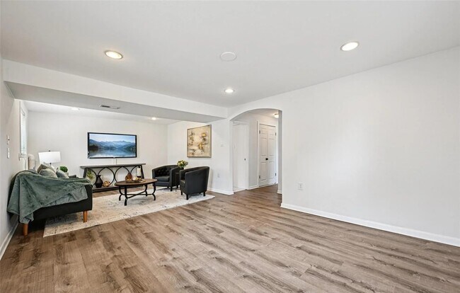 Building Photo - 6781 Quay Ct