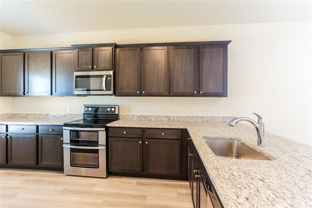 Building Photo - 140 Switchback Hl Rd