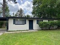 Building Photo - 6814 Tinkerbell Ln