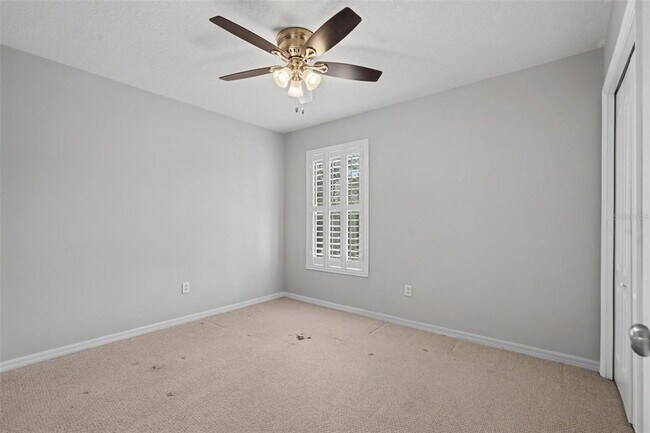 Building Photo - 301 Fern Gulley Dr