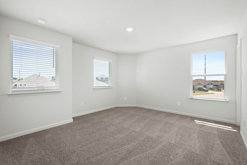 Building Photo - 1324 Tilton Dr