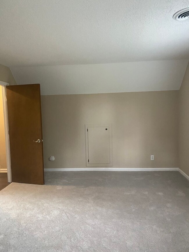 Building Photo - Charming 3 bed 2 bath Cape Cod for rent