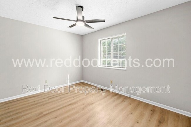 Building Photo - 5904 Beau Jardin Dr