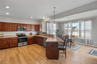 Building Photo - 4809 Lepinske Farm Pl