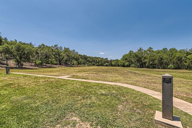 Building Photo - 7701 Crackling Creek Dr