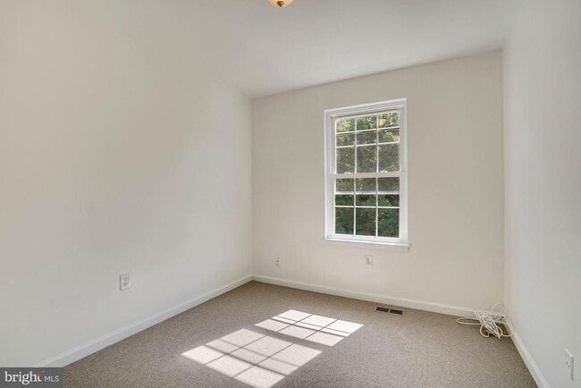 Building Photo - 6356 Shaundale Dr