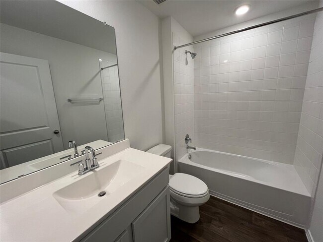 Building Photo - 15016 Welsh Cob Rd