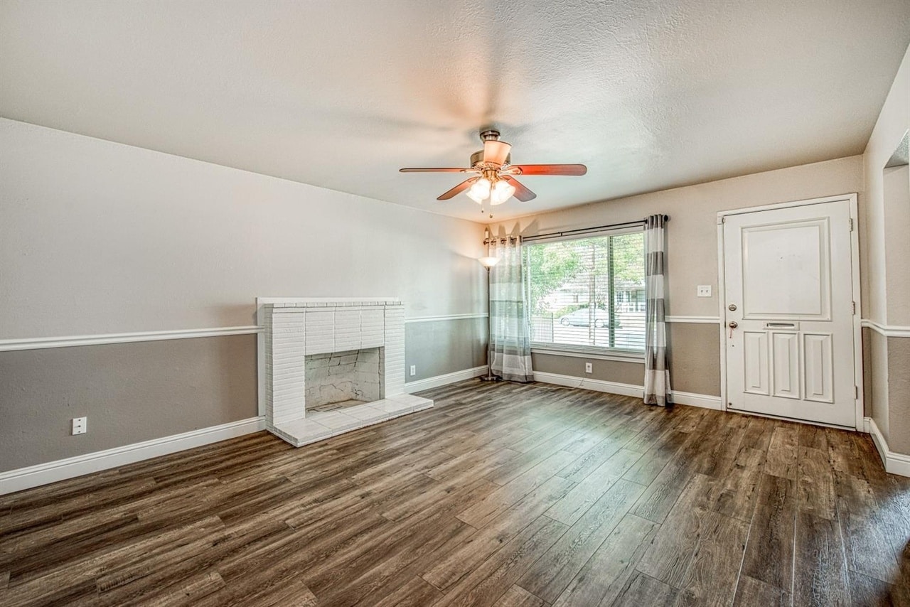 Building Photo - 2234 E Rialto Ave