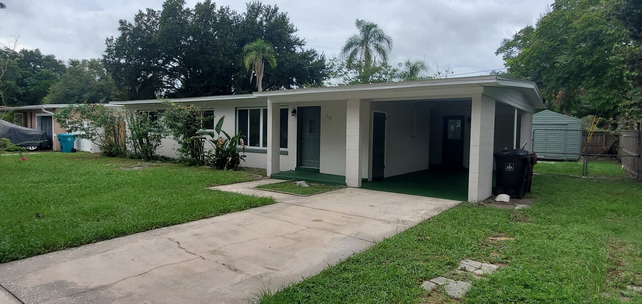Carport for covered parking - 712 Saint Lucie Ln