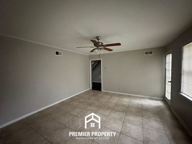 Building Photo - Spacious 3BR/2BA Bartlett Home | 1,770+ SQ FT, Tile Floors & Large Fenced Yard