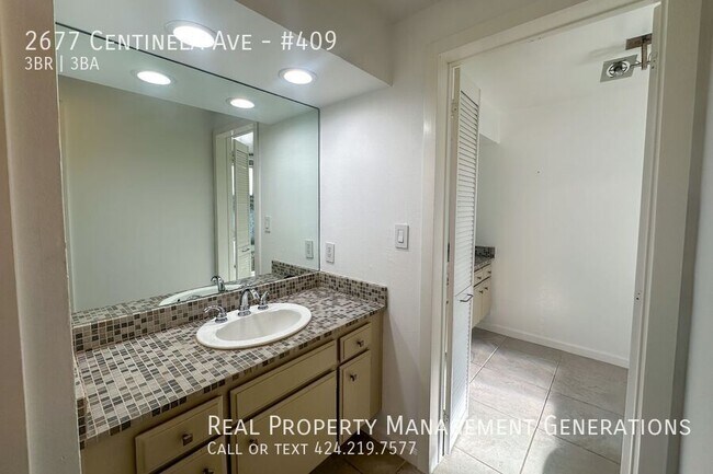 Building Photo - 2677 S Centinela Ave