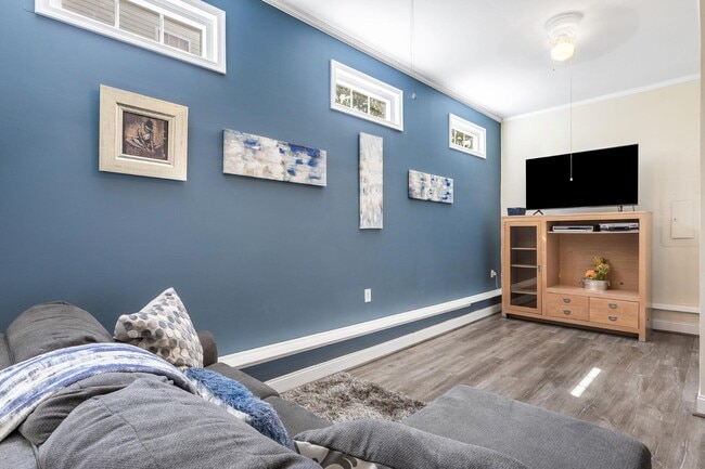 Building Photo - 4208 Mylan Rd