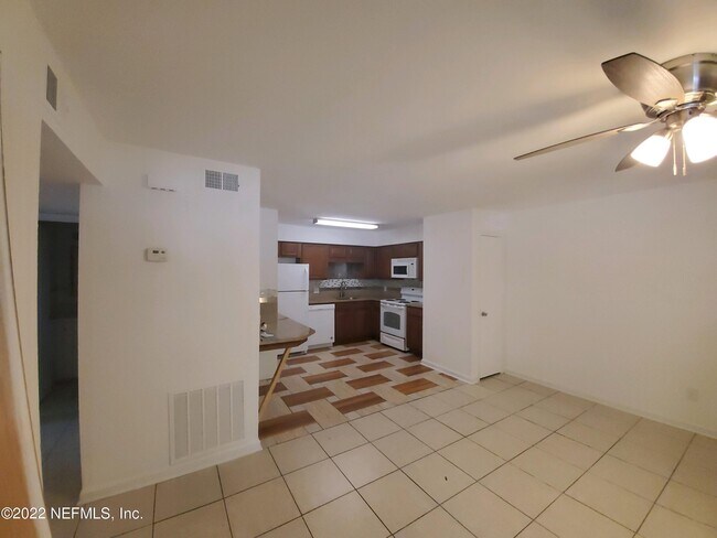 Building Photo - 791 Assisi Ln