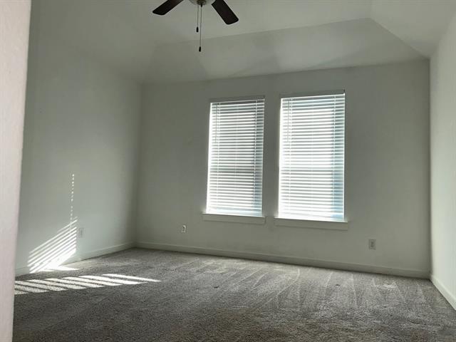 Building Photo - 7313 Sprangletop St