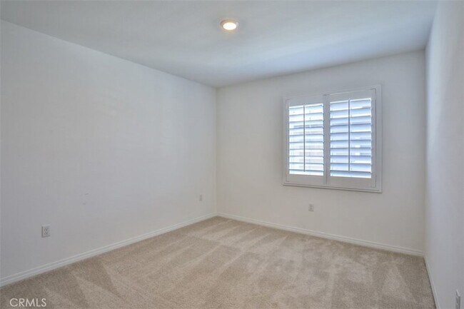 Building Photo - 7419 Olive Grv St