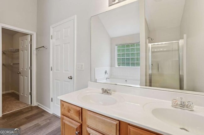 Building Photo - 1025 Pebble Creek Trail