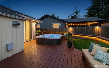 Building Photo - 426 10th St