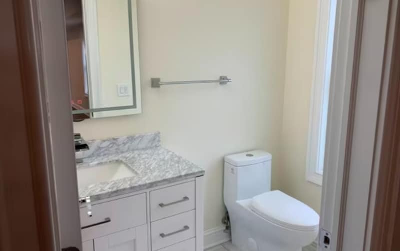 Building Photo - 499 Hamilton St