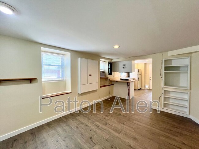 Building Photo - 29 Parkman Ave