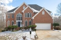 Building Photo - Beautiful 5 bedroom home in Cameron Estates!