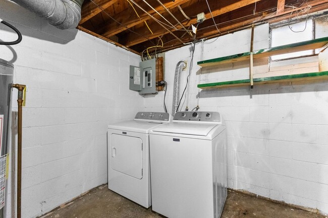 Building Photo - 384-386-386 S Napoleon Ave