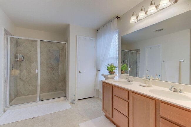 Building Photo - 6816 Sunderland Trail