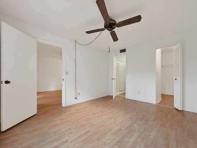 Building Photo - 10409 NW 11th St