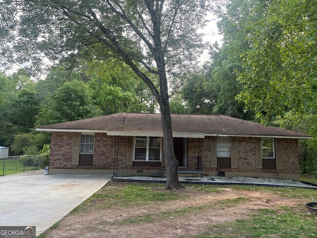 Building Photo - 8145 Attleboro Dr