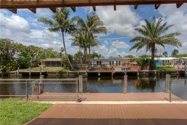 Building Photo - 2493 Andros Ln