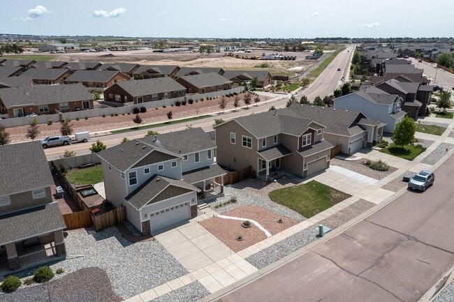 Building Photo - 7256 Red Cardinal Loop