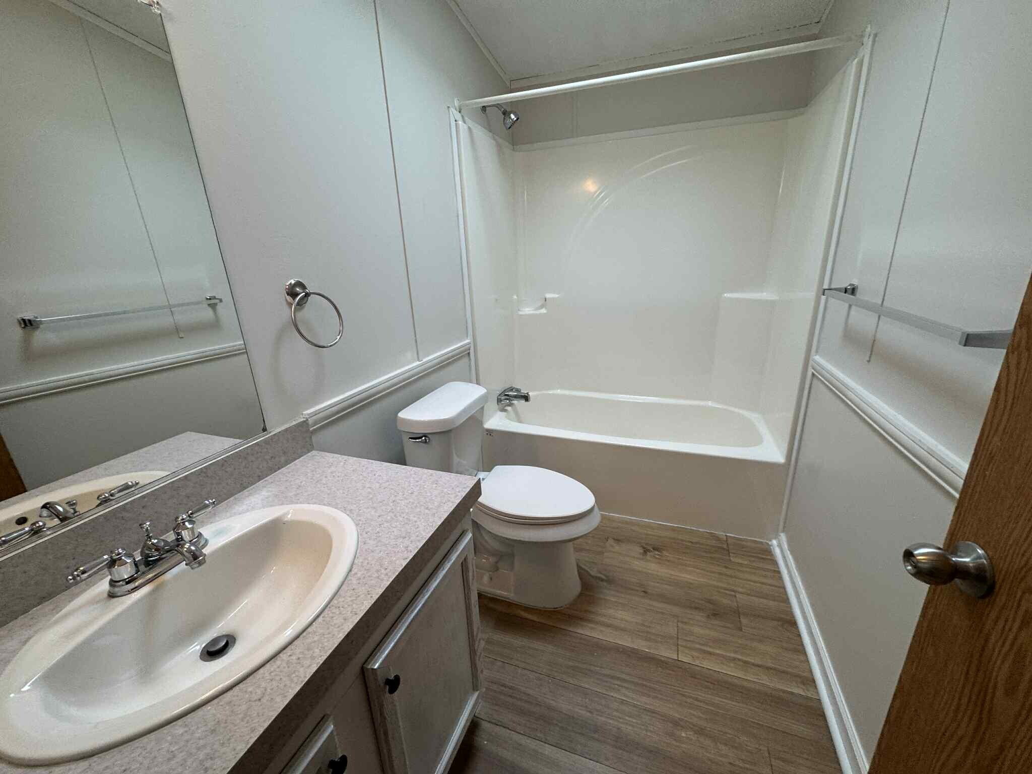 Building Photo - 2020 Marmoor Dr