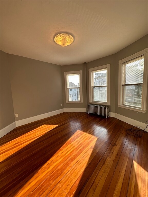 Building Photo - 11 Sunset St