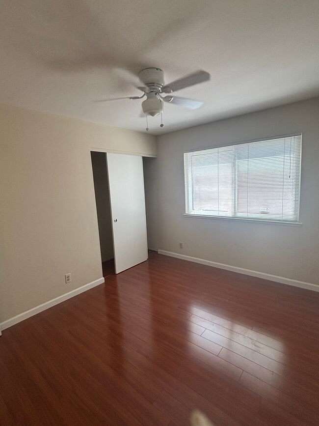 Building Photo - Lovely 3-Bedroom, 2-Bath Home in Desirable...
