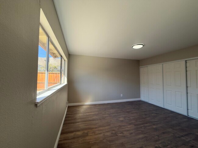 Building Photo - 52121 Avenida Velasco