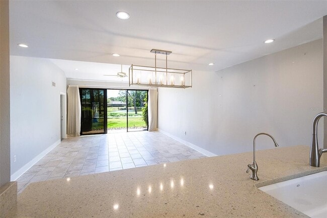 Building Photo - 5332 Huntingwood Ct