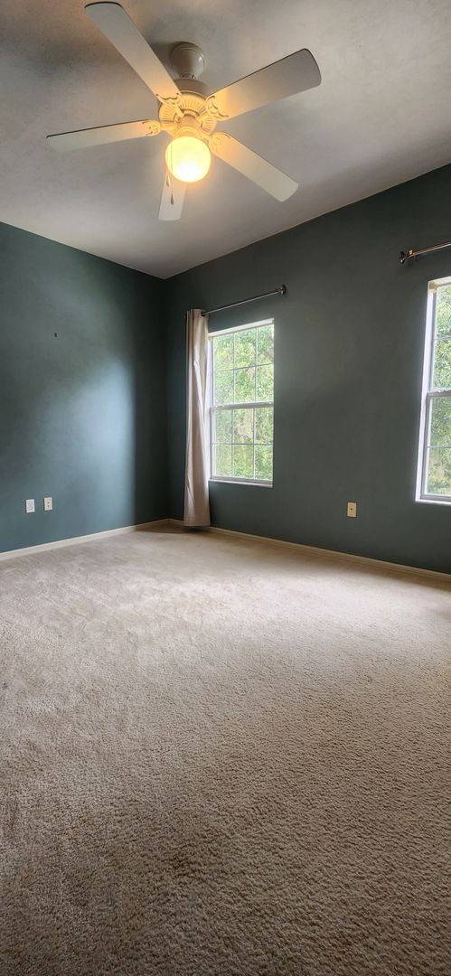 Building Photo - 2/2.5 Townhome in Sorrento