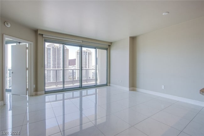 Building Photo - 222 Karen Ave