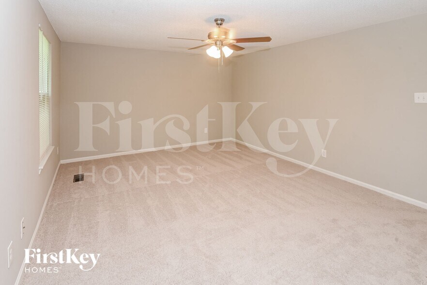 Building Photo - 10800 Balbriggan Ct