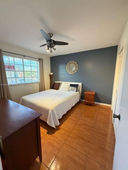 Building Photo - 7265 NW 173rd Dr