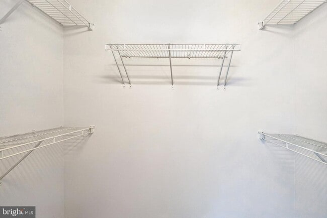 Building Photo - 5611 Hartfield Ave