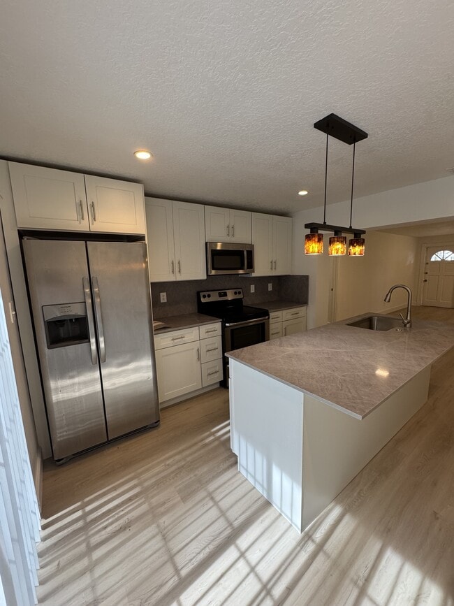 Building Photo - 5125 SW 92nd Terrace